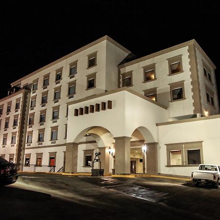 Best Western Plus La Mina Parral المظهر الخارجي الصورة