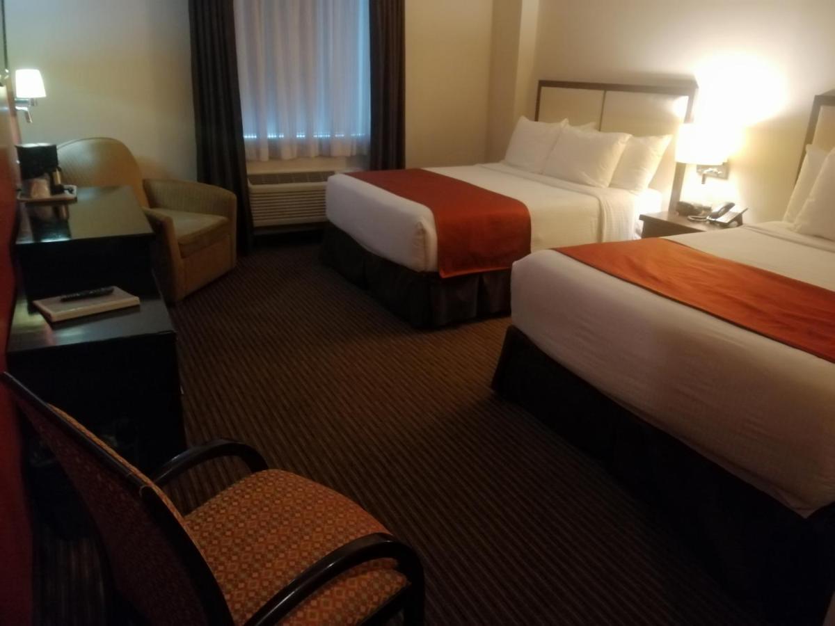 Best Western Plus La Mina Parral المظهر الخارجي الصورة